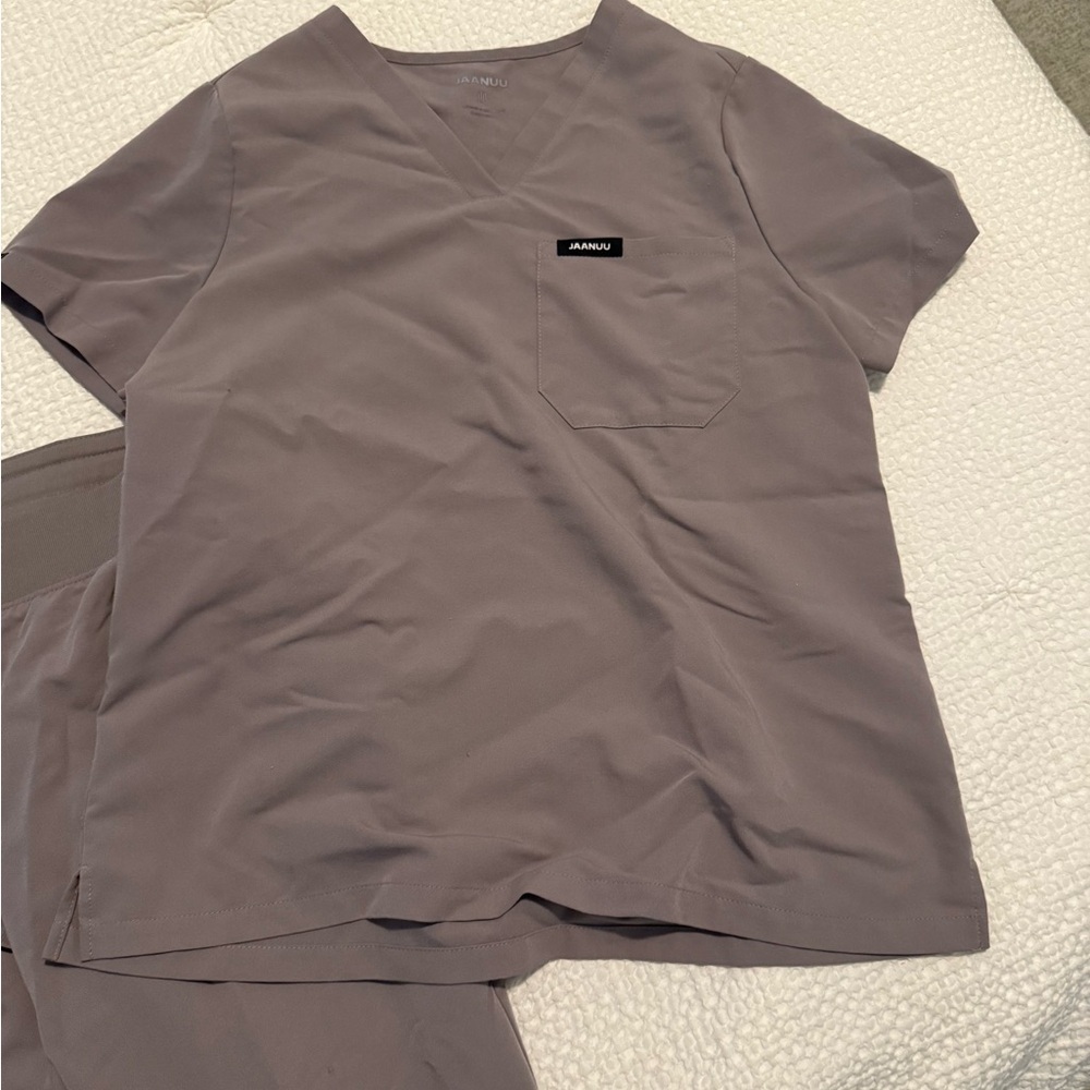 Jaanuu Chrome Scrub Set